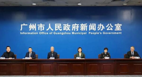 多地预测明年1月疫情高峰时间，广州预计上旬浙江中旬前后