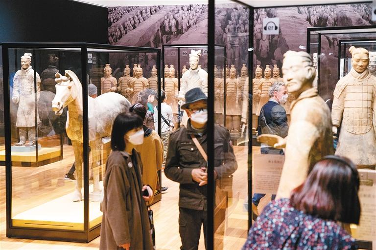 西安疫情防控获央媒多次点赞，多部门联动保生产生活平稳