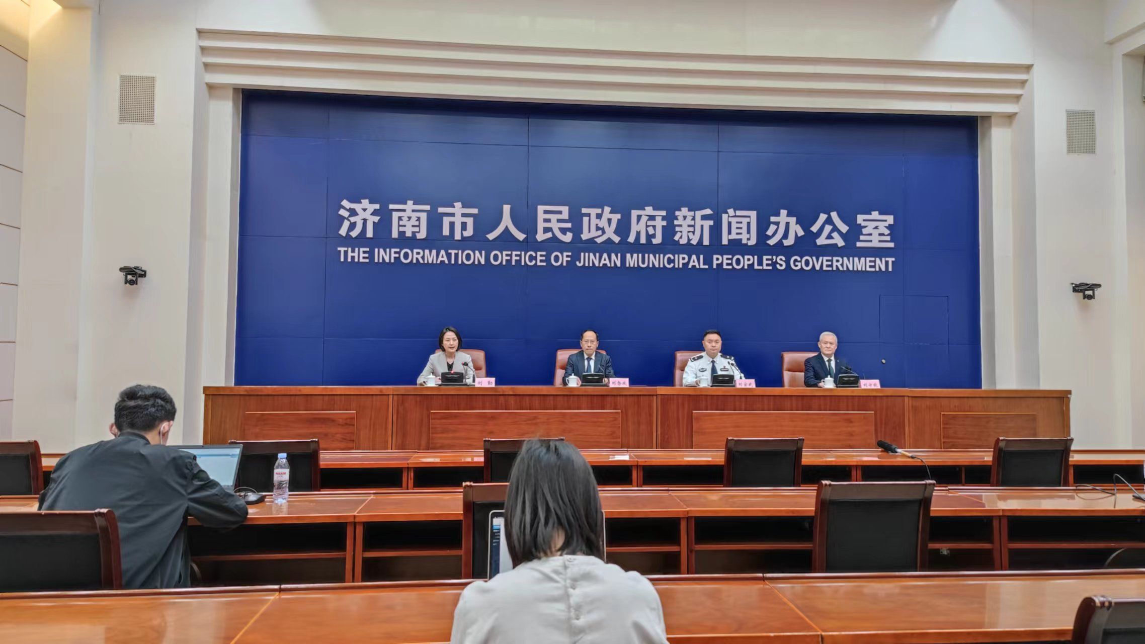 济南疫情防控关键期！一线人员如何做好自身防护及健康监测